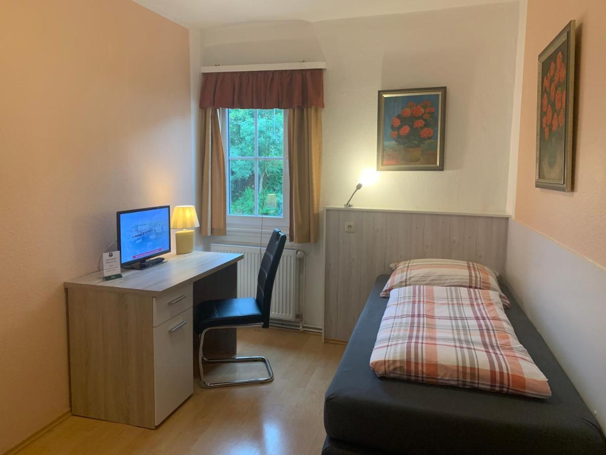 Zum Weissen Ross Hotel Nidda Luaran gambar