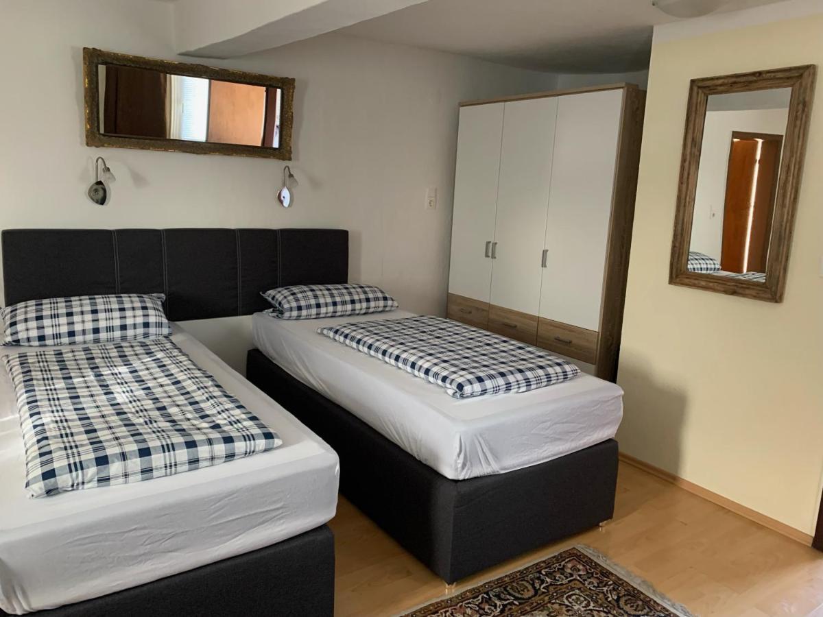 Zum Weissen Ross Hotel Nidda Luaran gambar