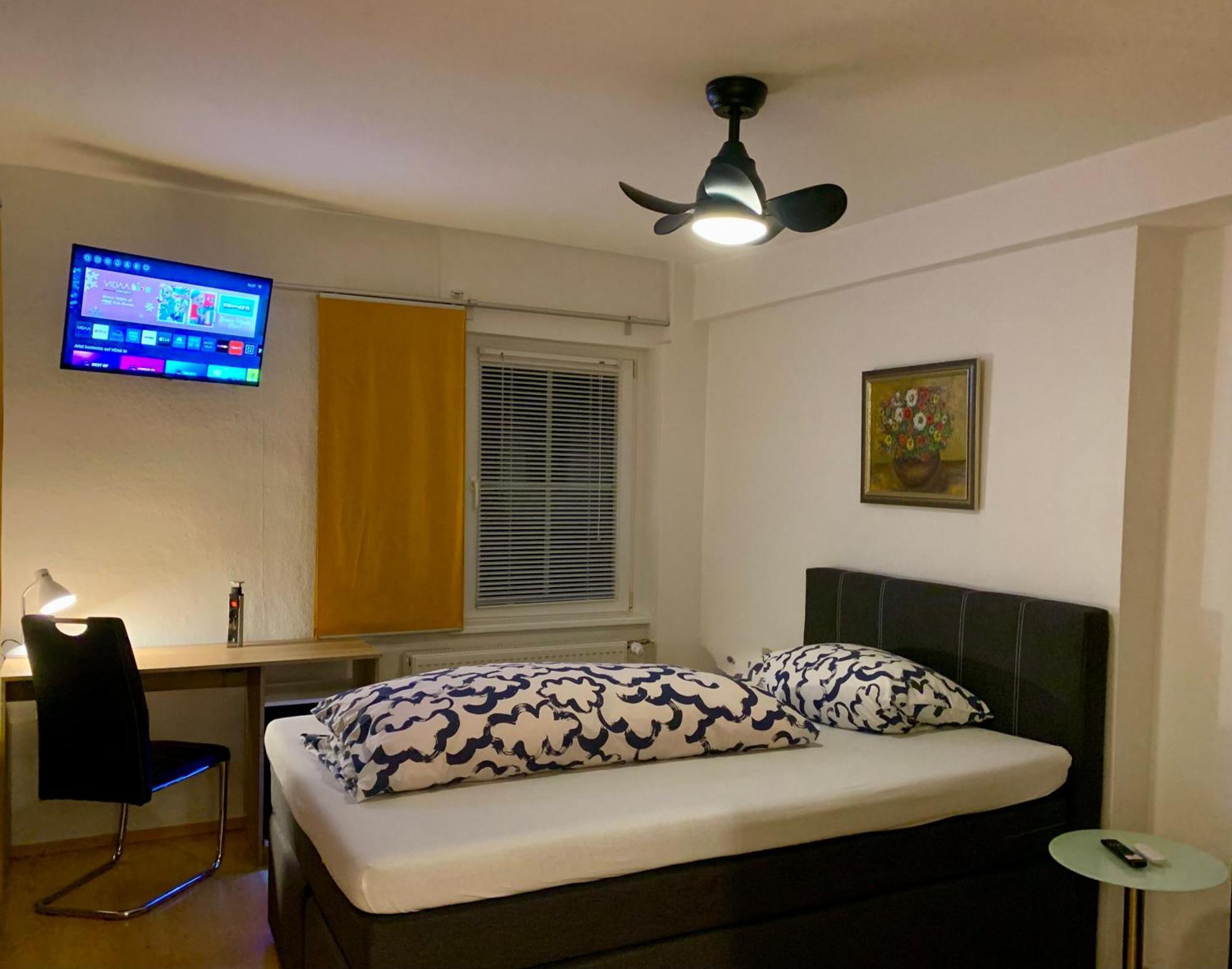 Zum Weissen Ross Hotel Nidda Luaran gambar